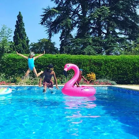 Сasa de vacaciones Le Rocal *